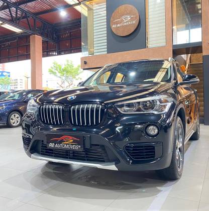 BMW X1 2.0 16V TURBO ACTIVEFLEX SDRIVE20I X-LINE 4P AUTOMÁTICO BMW X1 2.0 16V TURBO ACTIVEFLEX SDRIVE20I X-LINE 4P AUTOMÁTICO